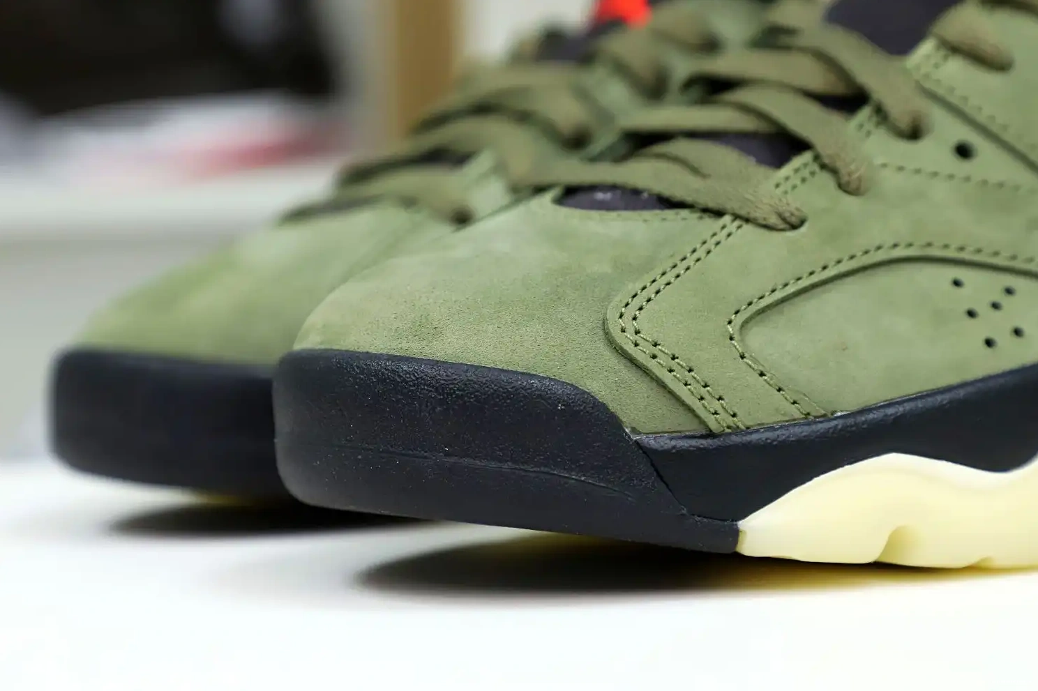 Kimikick TRAVIS RETRO JORDAN X AIR SCOTT 6 'OLIVE' 0521